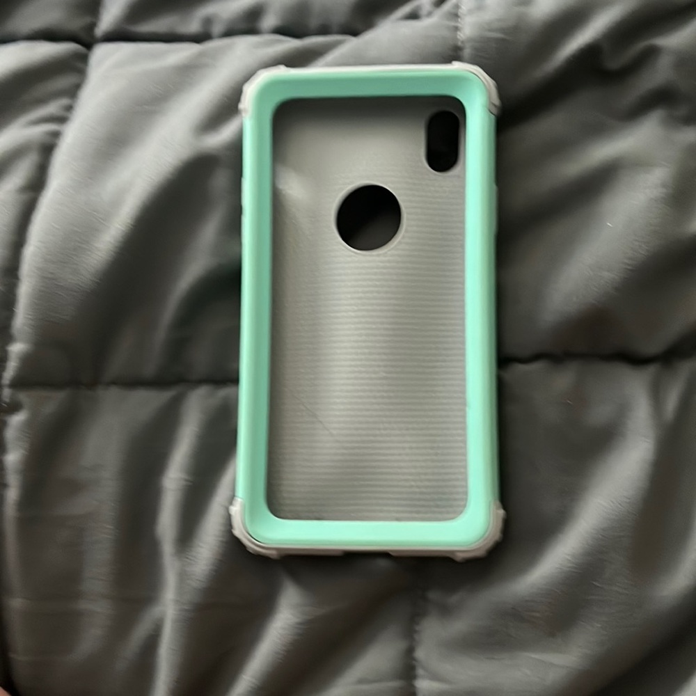 3 piece protective iPhone XR case